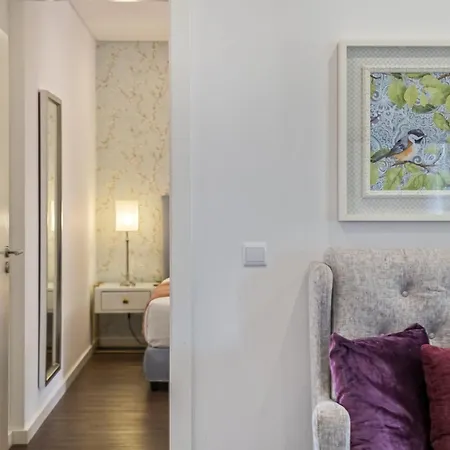 Quinta Da Tia Briosa By Homie *