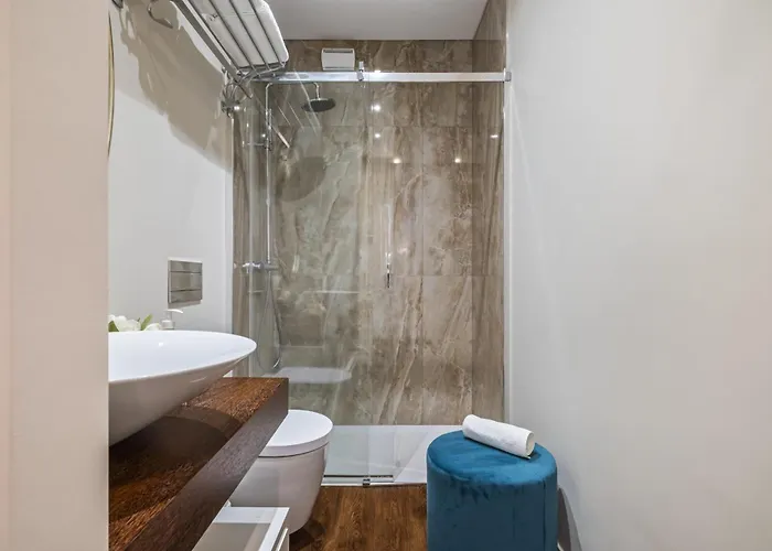 Quinta Da Tia Briosa By Homie *