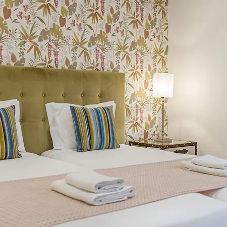 Quinta Da Tia Briosa By Homie *