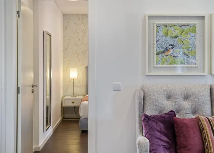 Quinta Da Tia Briosa By Homie *