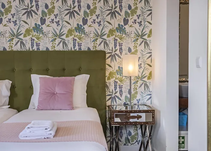 Quinta Da Tia Briosa By Homie *